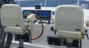 Flybridge Stidds and flybridge control console
