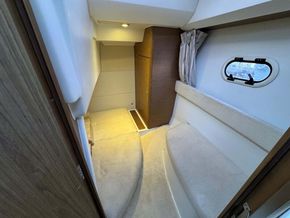2013 Jeanneau Leader 8 14