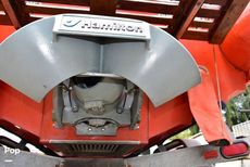 1997 Willard Sea Force 730