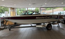 MasterCraft ProStar 190 Ski Boat V8 Corvette 1996 - 623 Hours