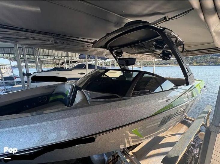 2017 Malibu wakesetter 23 lsv