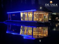 2022 Custom Built Houseboat luxe motor