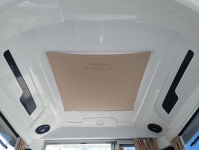 Jeanneau Merry Fisher 795  - Headlining