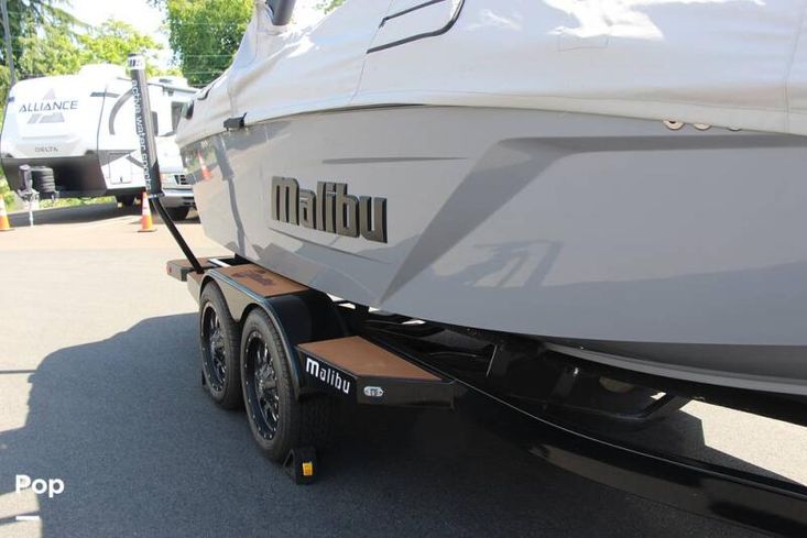 2021 Malibu wakesetter 22 lsv