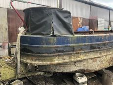 37 Narrowboat hull Project, with new steel sheet
