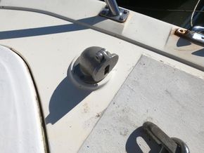 Fairline 32 Sedan  - Anchor Locker