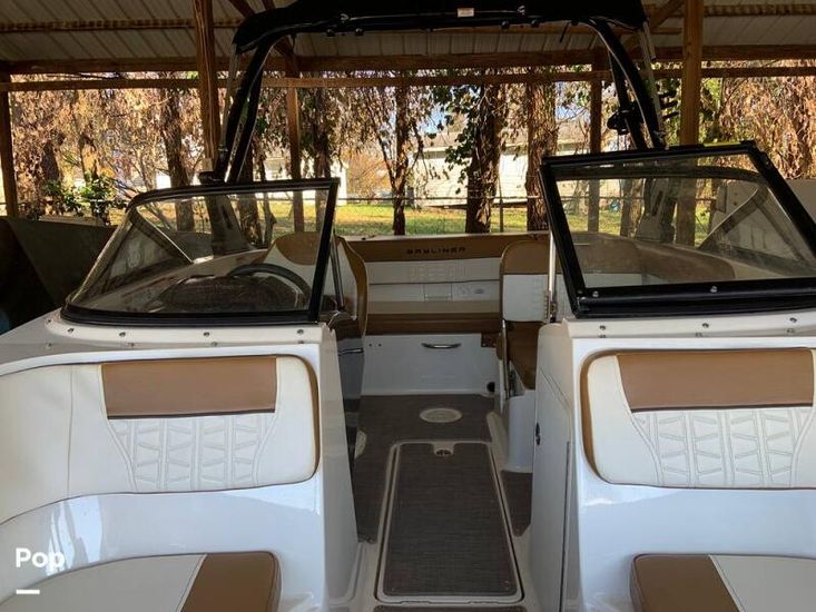 2021 Bayliner vr5