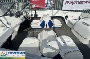 Bayliner 175 -seating 2