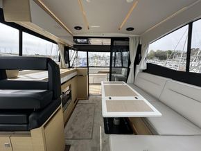 2022 Jeanneau NC 37 23