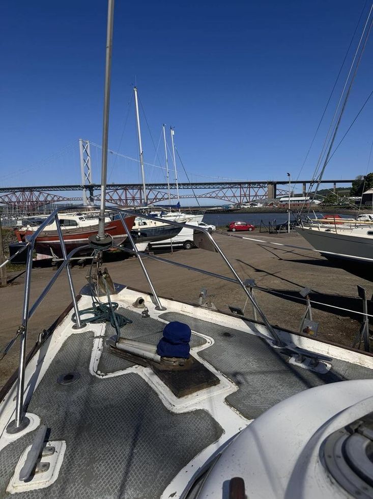 Meridian 30 Boats for sale Scotland, Meridian boats for sale, Meridian