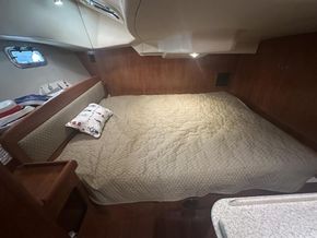 2010 Hunter Legend 41 Deck Saloon 44