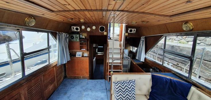 BROOM OCEAN 37