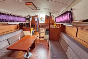 Saloon Aft