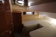 2002 Sealine F37