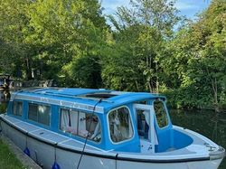 Hampton safari live aboard