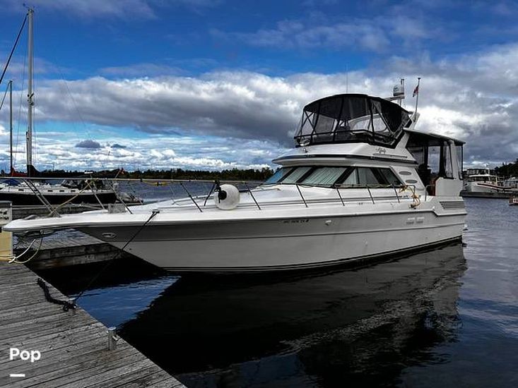 1989 Sea Ray 440 aft cabin