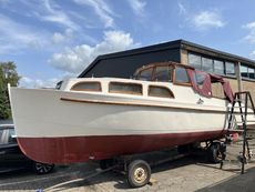Classic  Dutch  Motoryacht  1927