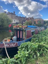50ft Narrow Boat London-  cruiser stern style