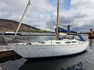 Camper & Nicholson 35 