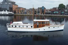 Luke Gaff Gentleman's Motor Yacht