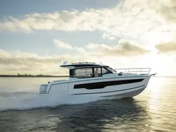 2025 Jeanneau 	Merry Fisher 1095 Coupe Series 2