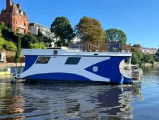 2009 Houseboat Hard Chine Aluminium Houseboat