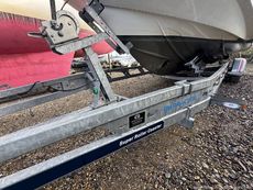 2022 Beneteau Flyer 8 Sundeck