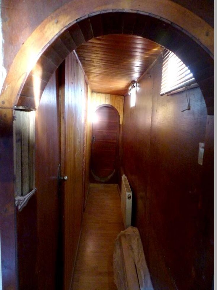 Hoogezand Barge