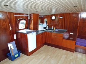 Charterklipper 24 nacht- of 75 daggasten 