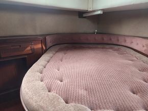 REAR BED