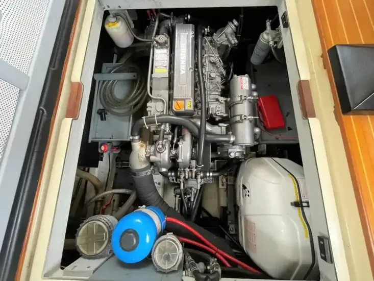 2005 Antaris 950 Aft Cabin