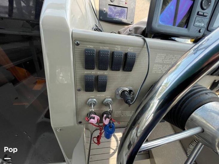 1995 Bayliner 3255 Avanti