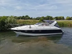 1997 Fairline Targa 37