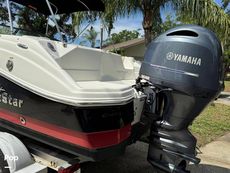 2016 NauticStar 223 DC Sport Deck