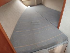 Hunter Horizon 30 Bilge Keel - Aft Cabin