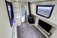 58ft 2021 Cruiser Stern Narrowboat built by Swan Boats with Bow Thrust