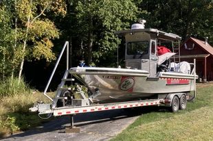 2009/2025 24&prime; METAL SHARK RELENTLESS WITH TRAILER