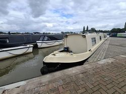 Steppin Out 70ft Cruiser Stern Reverse Lay Out