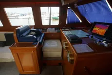 2005 Four Winns Horizon 240