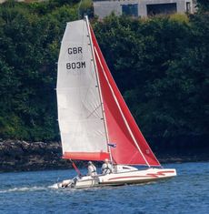 Astus 20.2 Sport Tri-maran