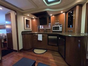 37 2007 Sea Ray 44
