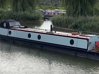 Semi trad narrowboat with tug deck 2019