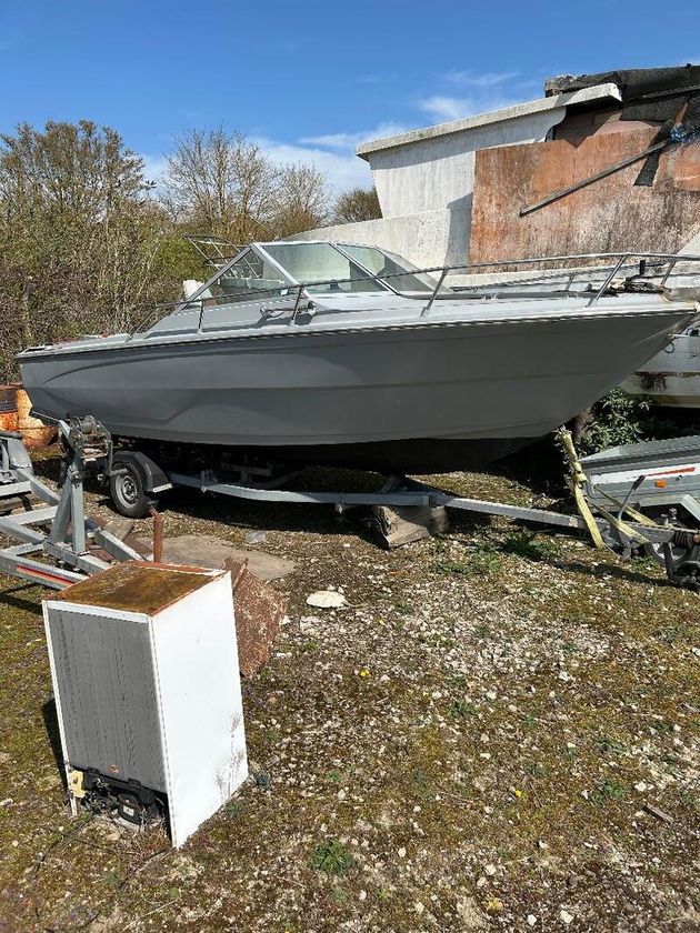 Sports boat hull and trailer