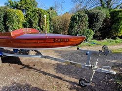 Vintage Classic Open River Boat "Caddis"