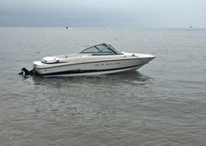 Maxum MX 1800