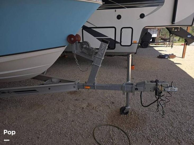 2021 Nauticstar 2102 legacy