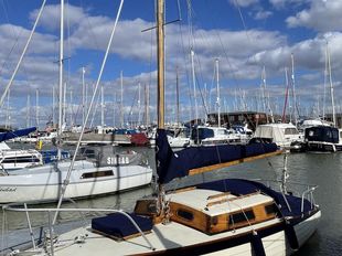 Classic Wooden Sailing Cruiser