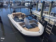 2024 Bayliner VR6 OB