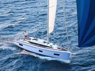 2025 Bavaria C38