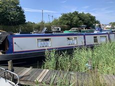 42ft Trad Narrowboat, rustic style. 1991